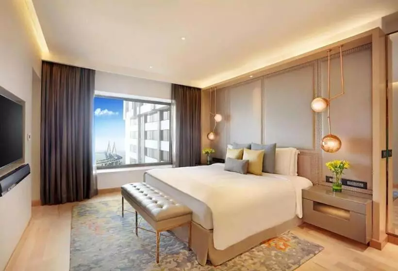 キングサイズベッドのデラックスルーム, Taj Lands End