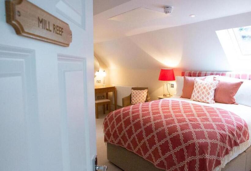 غرفة ديلوكس, The White Horse Inn