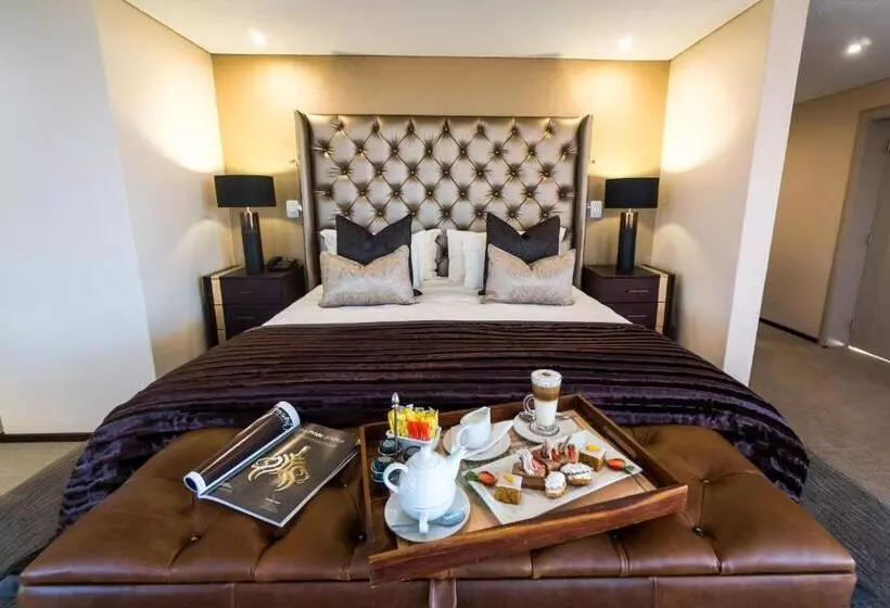 デラックススイート, Windhoek Country Club Resort
