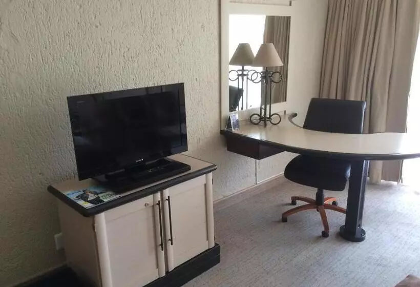 身障者適用スタンダードルーム, Windhoek Country Club Resort