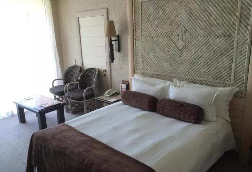 身障者適用スタンダードルーム, Windhoek Country Club Resort