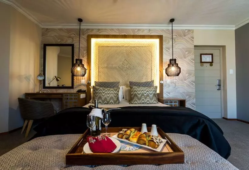 スタンダードスタジオ, Windhoek Country Club Resort