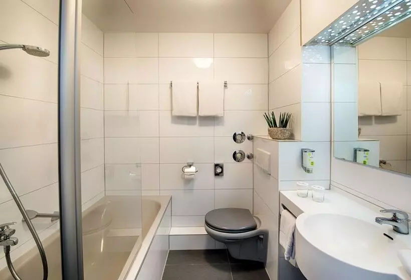 اتاق سوپریور, Achat Hotel Hockenheim