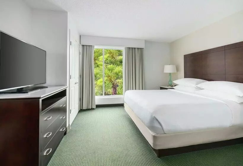 バルコニー付スイート, Embassy Suites By Hilton Orlando Lake Buena Vista Resort