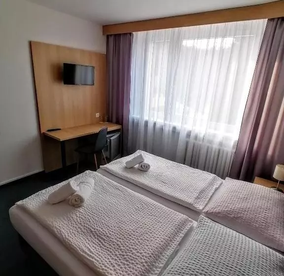 スタンダードルーム, Horský Hotel Jelenovská S Bazénem V Ceně