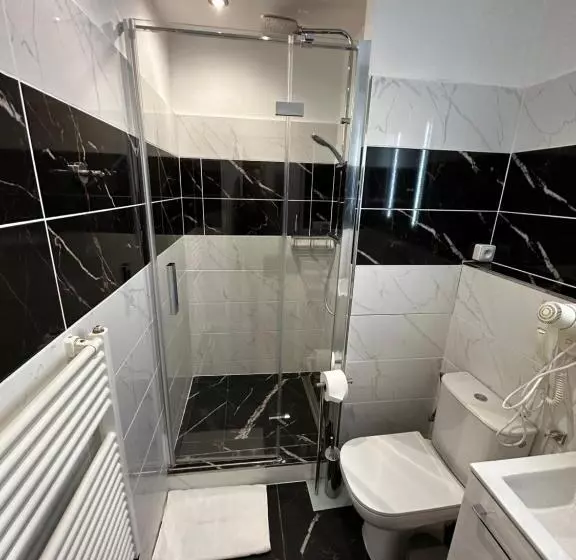 マウンテンビュースタンダードルーム, Horský Hotel Jelenovská S Bazénem V Ceně