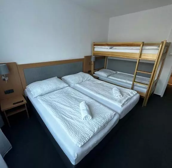 スイート, Horský Hotel Jelenovská S Bazénem V Ceně