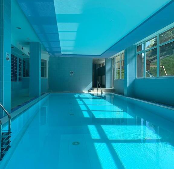 סוויטת ג'וניור, Horský Hotel Jelenovská S Bazénem V Ceně