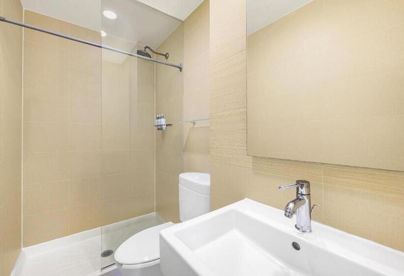 标准间, 27 By Luxurban