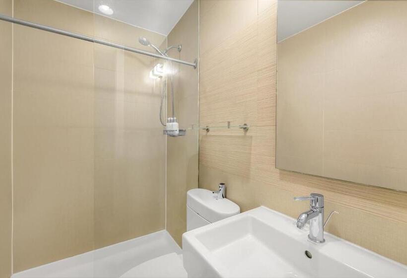 高级大房间, 27 By Luxurban