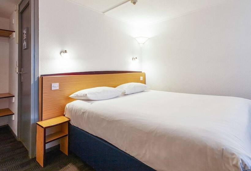 Номер Стандарт, Campanile Hotel Wakefield