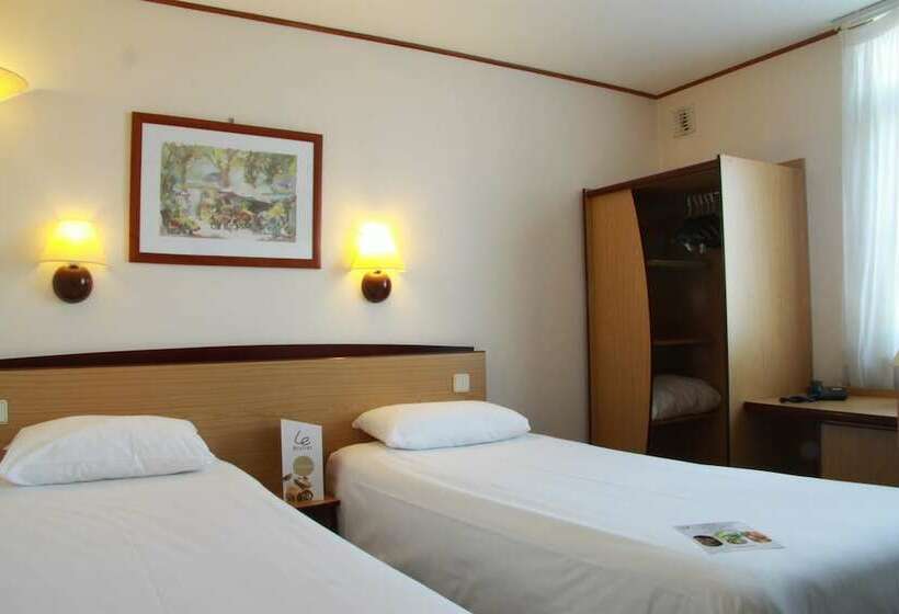 Номер Стандарт, Campanile Hotel & Restaurant Zwolle