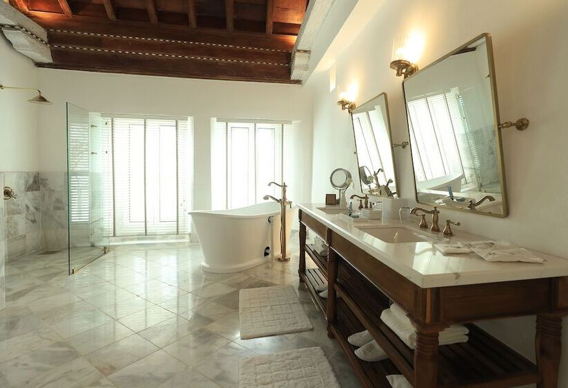 Люкс, Casa Pestagua Relais Châteaux