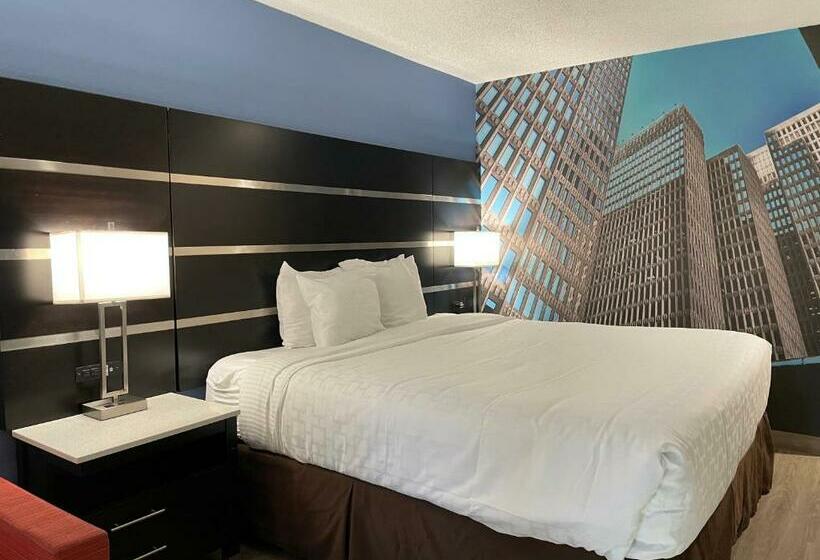 带大床的标准间, Clarion Pointe Atlanta Airport College Park