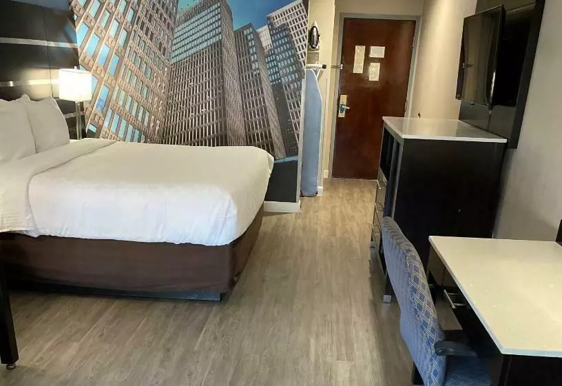 سوئیت با تخت بزرگ, Clarion Pointe Atlanta Airport College Park