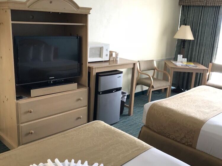 غرفه قياسيه سريرين مزدوجين, Days Inn By Wyndham Daytona Oceanfront
