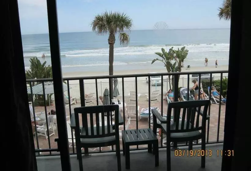 海の見えるダブルベッドスタンダードルーム, Days Inn By Wyndham Daytona Oceanfront