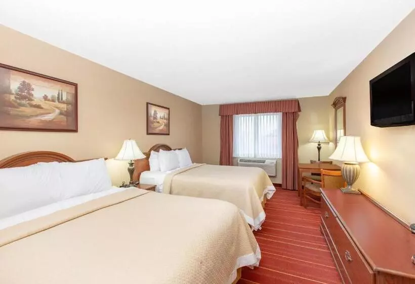 Standard-huone, Days Inn By Wyndham Salina I70