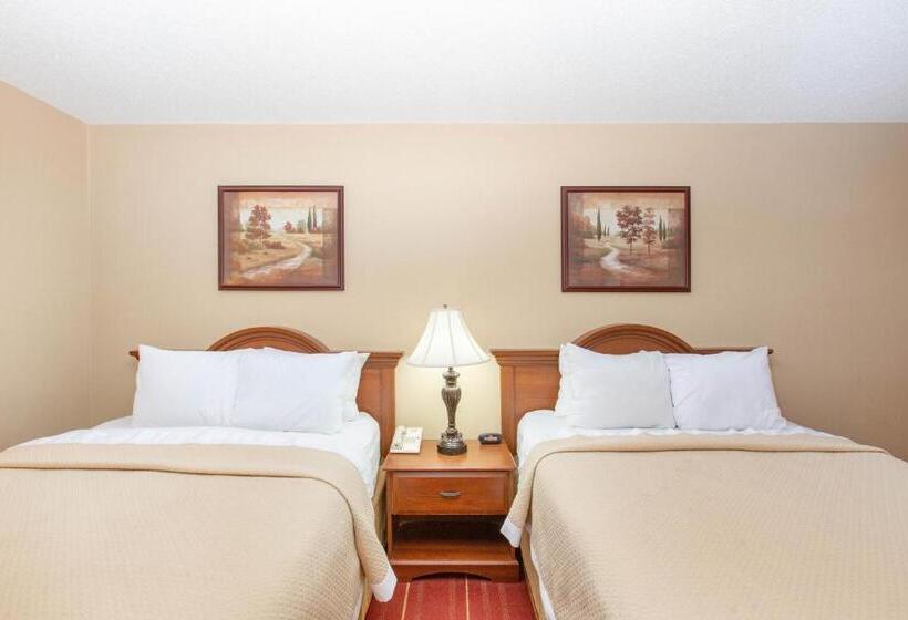 Номер Стандарт, Days Inn By Wyndham Salina I70