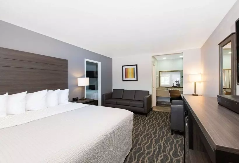 سوئیت 2 خوابه, Days Inn By Wyndham Ukiah