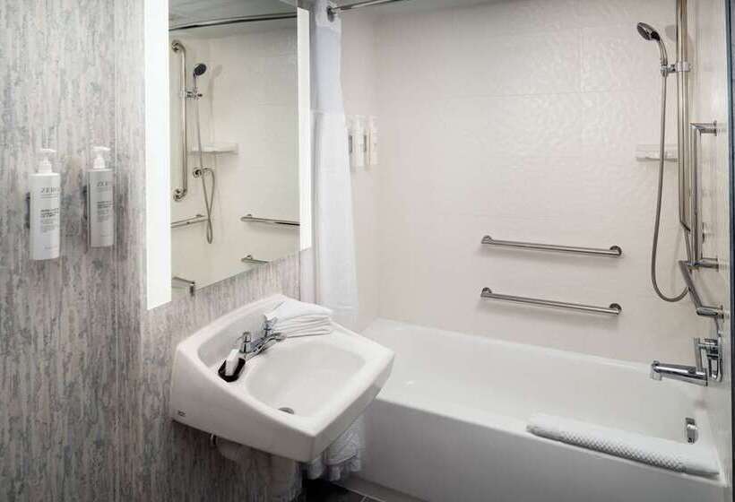 스탠다드 룸, Embassy Suites By Hilton Seattle Tacoma International Airport