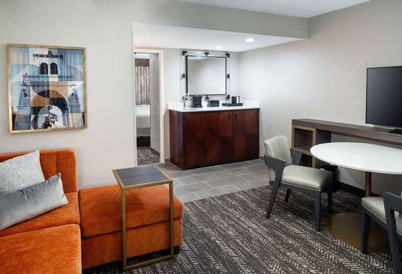标准间, Embassy Suites By Hilton Seattle Tacoma International Airport