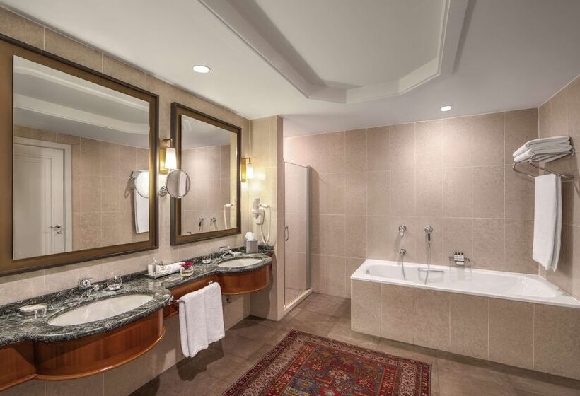 سوییت اجرایی, Hyatt Regency Baku