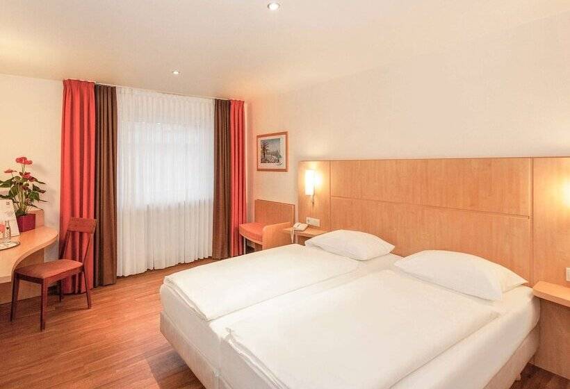 Номер Superior, Ibis Saarbrücken City