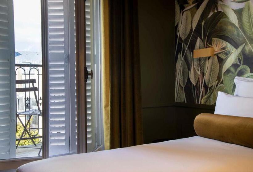 コンフォートルーム, Les Jardins Du Luxembourg