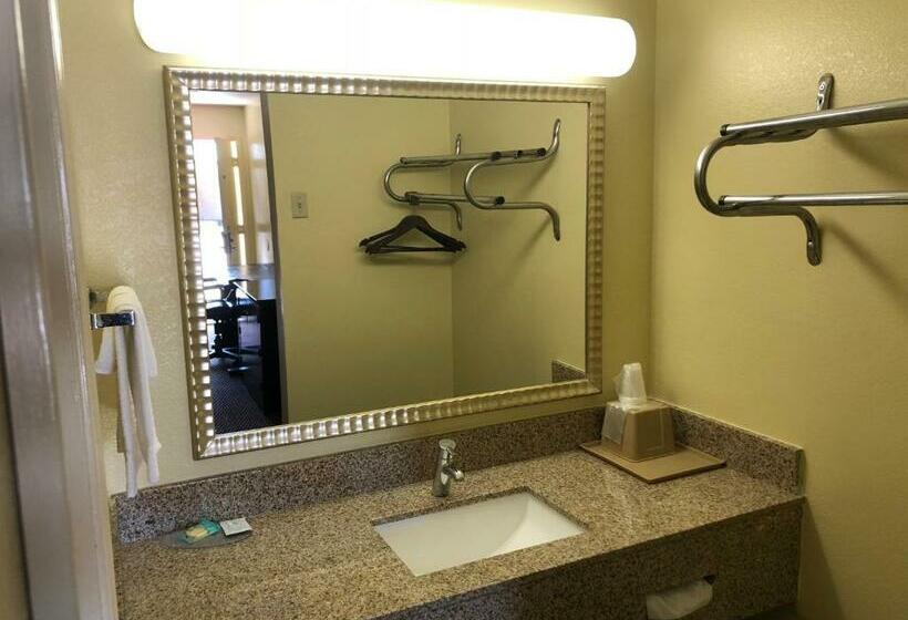 Номер Стандарт 2 Двуспальные Кровати, Liberty Inn   Collins