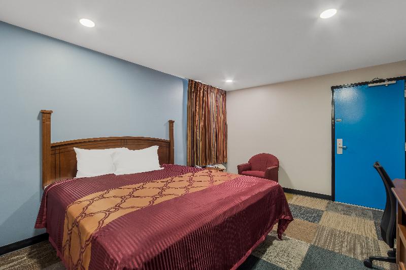 스탠다드 룸 킹사이즈 침대, Rodeway Inn Augusta West   Fort Eisenhower