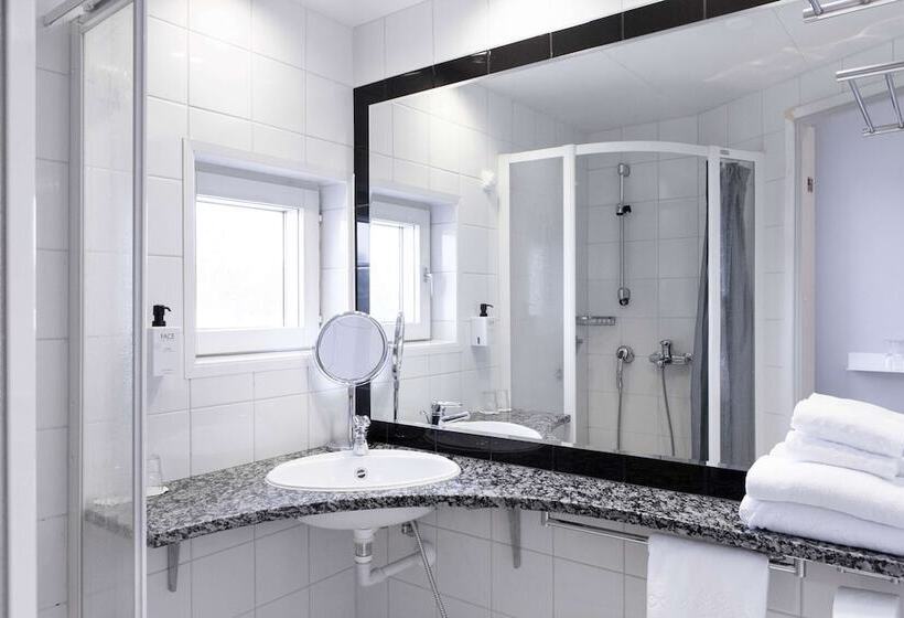 غرفة سوبيريور, Scandic Helsinki Aviapolis