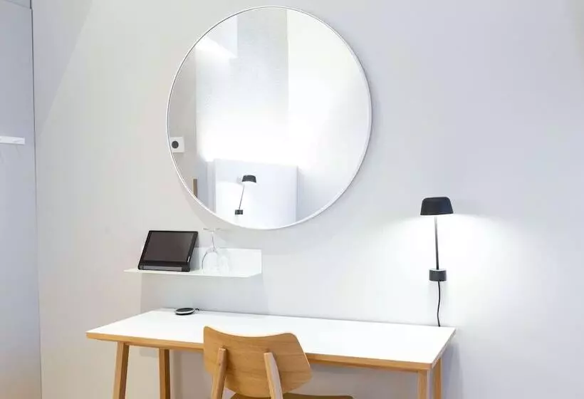 اتاق استاندارد یک نفره, Scandic Helsinki Aviapolis
