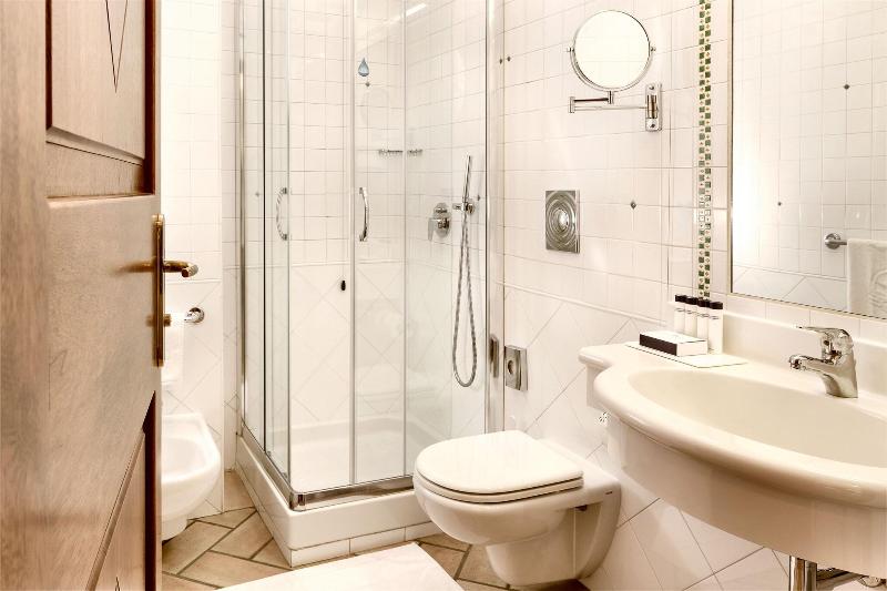 Полулюкс, Stella Maris