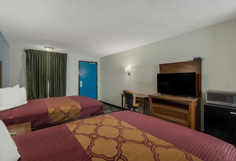 带2个双人床的标准工作室, Rodeway Inn Augusta West Fort Eisenhower