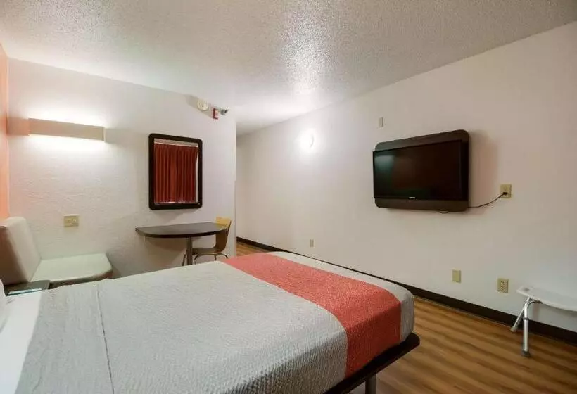 スタンダードルーム, Motel 6 Davenport, Ia