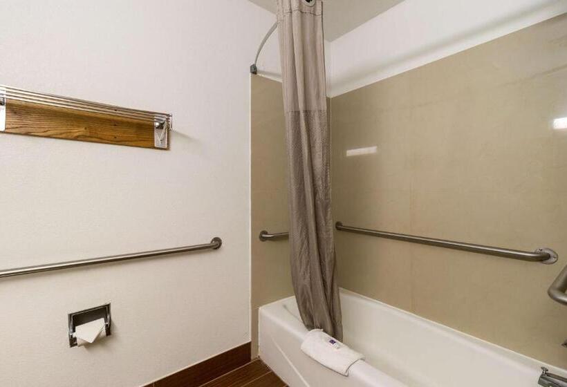 Четырехместный Номер Стандарт, Motel 6 Davenport, Ia