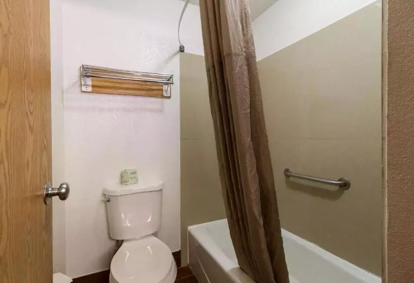 ４ベッドルームクラシックタイプ, Motel 6 Davenport, Ia
