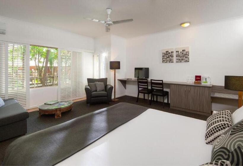 חדר סטנדרט עם מיטת קינג, Ramada Resort By Wyndham Port Douglas
