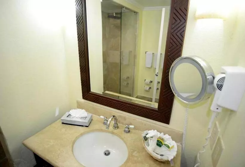 سوییت جونیور, Royal Villas Resort