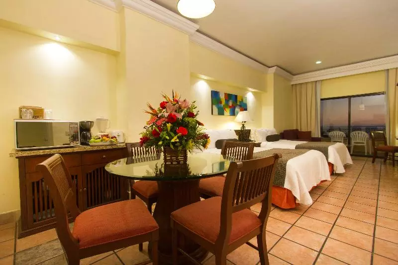 سوییت جونیور, Royal Villas Resort