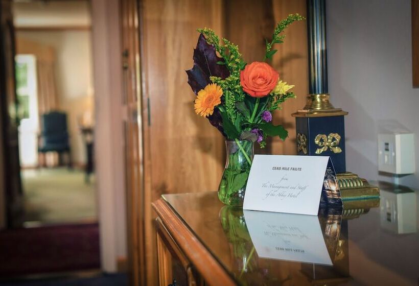 غرفة قياسية ثلاثية, Abbey Hotel Roscommon