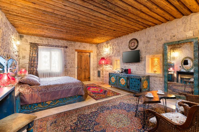 اتاق لوکس, Africana