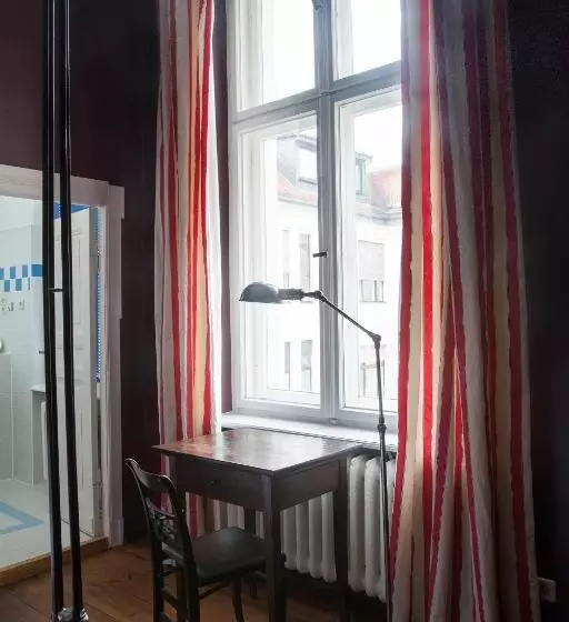 اتاق استاندارد, Art Nouveau Am Kurfürstendamm