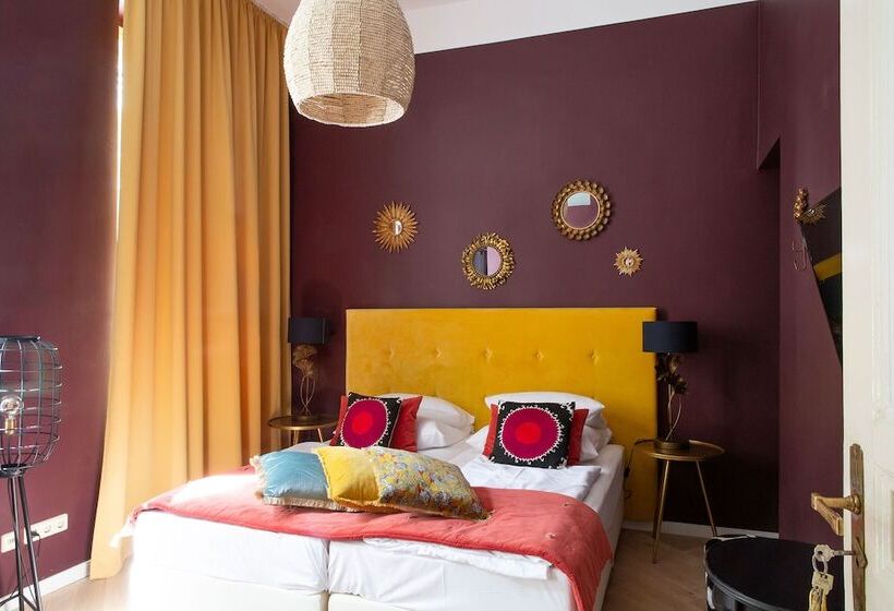 اتاق استاندارد, Art Nouveau Am Kurfürstendamm