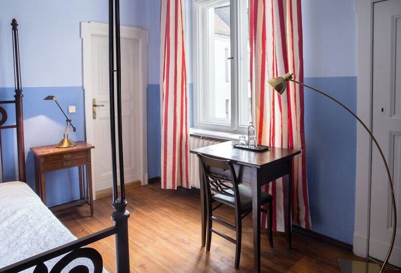 اتاق استاندارد, Art Nouveau Am Kurfürstendamm