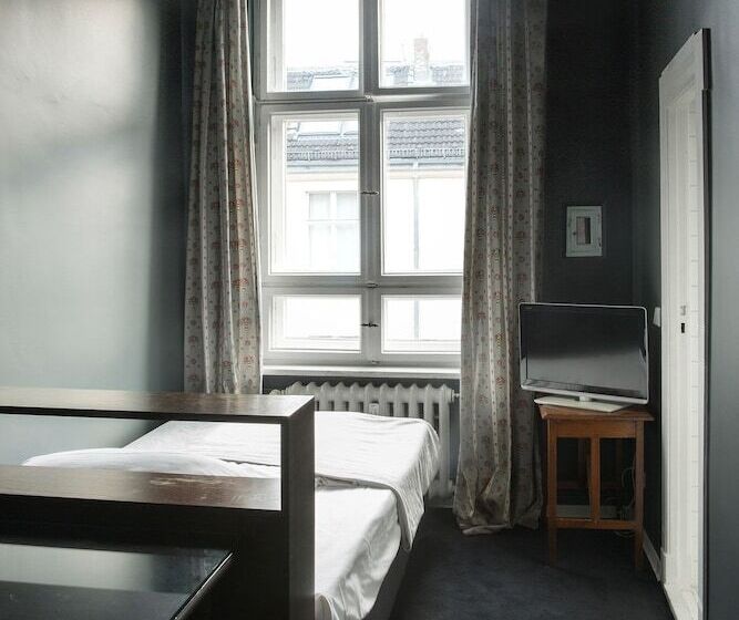 اتاق کلاسیک یک تخته, Art Nouveau Am Kurfürstendamm