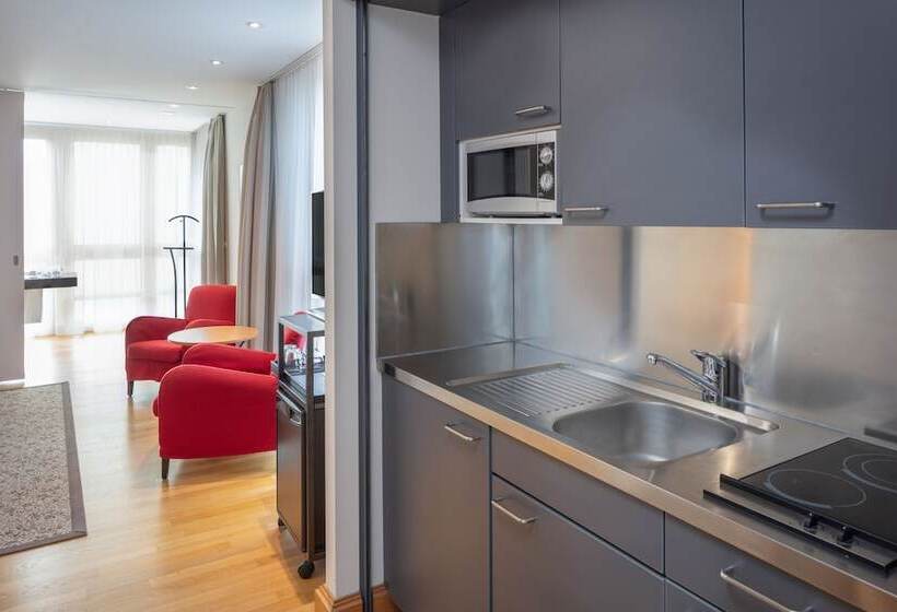 Студио Comfort, Baslertor