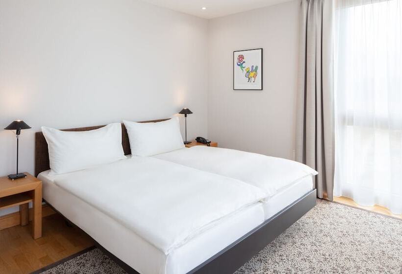 Студия Superior, Baslertor