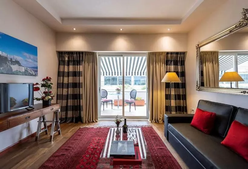 デラックススイート, Best Western Plus Embassy